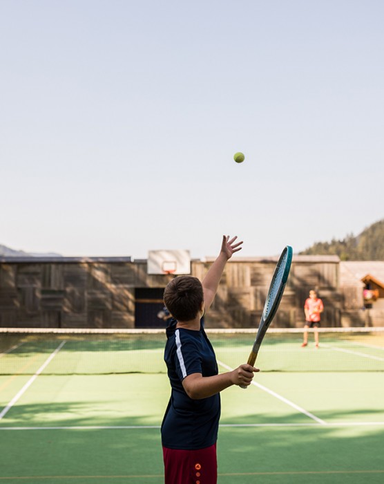 Tennis-Platz