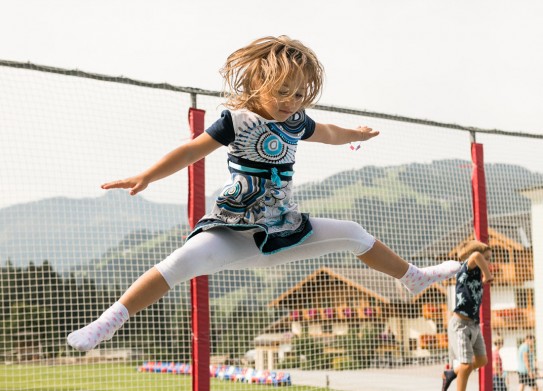 Riesen-Trampolin